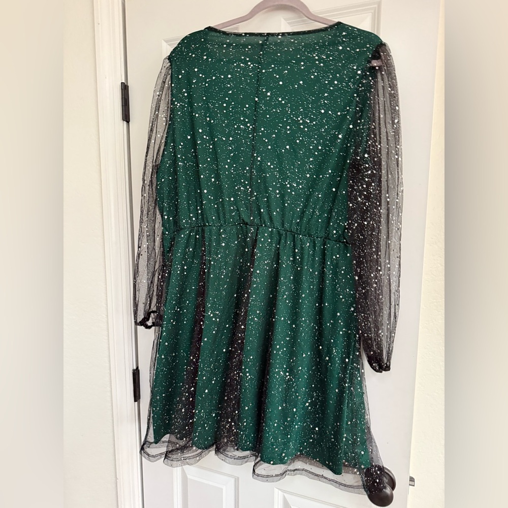 Green Ruched Wrap Dress with Bishop Sleeves - Picture 3 of 4